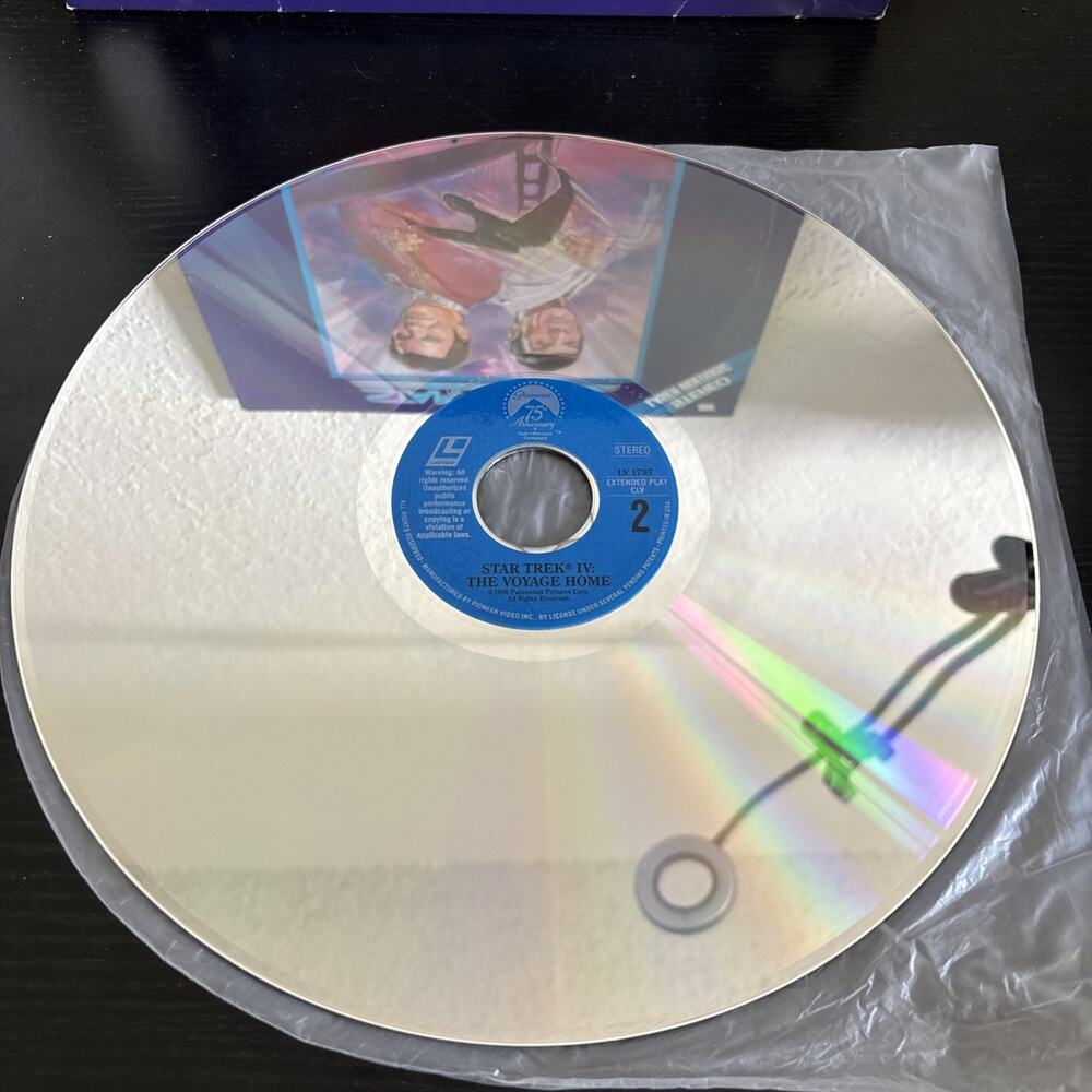 Vintage Star Trek IV The Voyage Home LaserDisc 1986 Stereo Extended Play 2 Disc - Picture 4 of 6